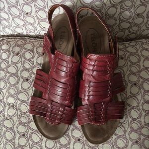 Taos Footwear Red Leather Sandals with Cushioned Footbed